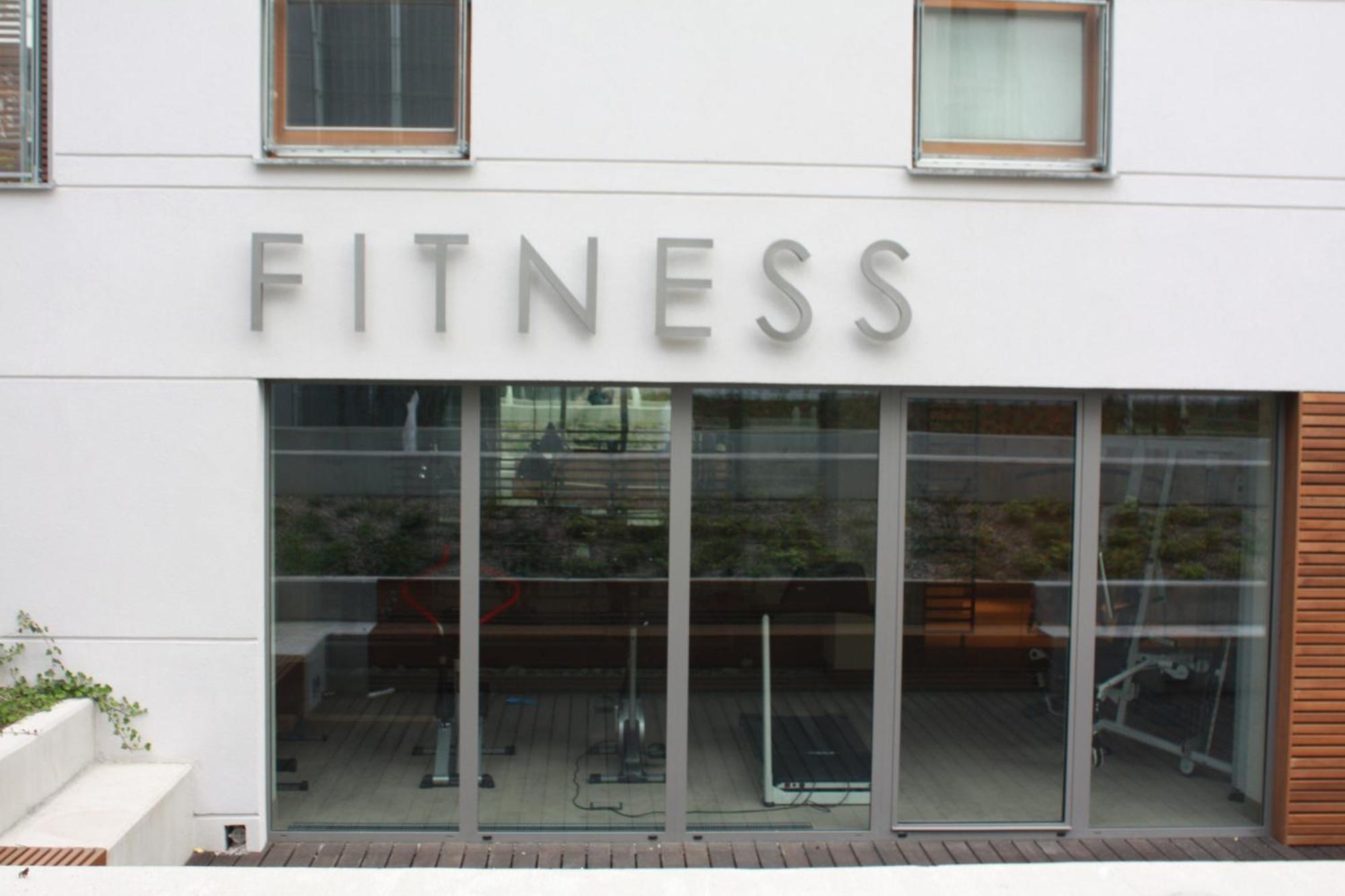 卡瑞维拉公寓酒店 - 位于NadmorskiDwór 格但斯克 外观 照片